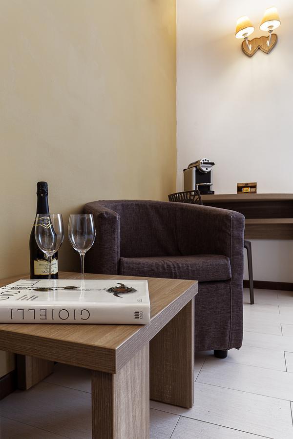 Aparthotel Le Residenze Del Centro Olbia Exterior foto